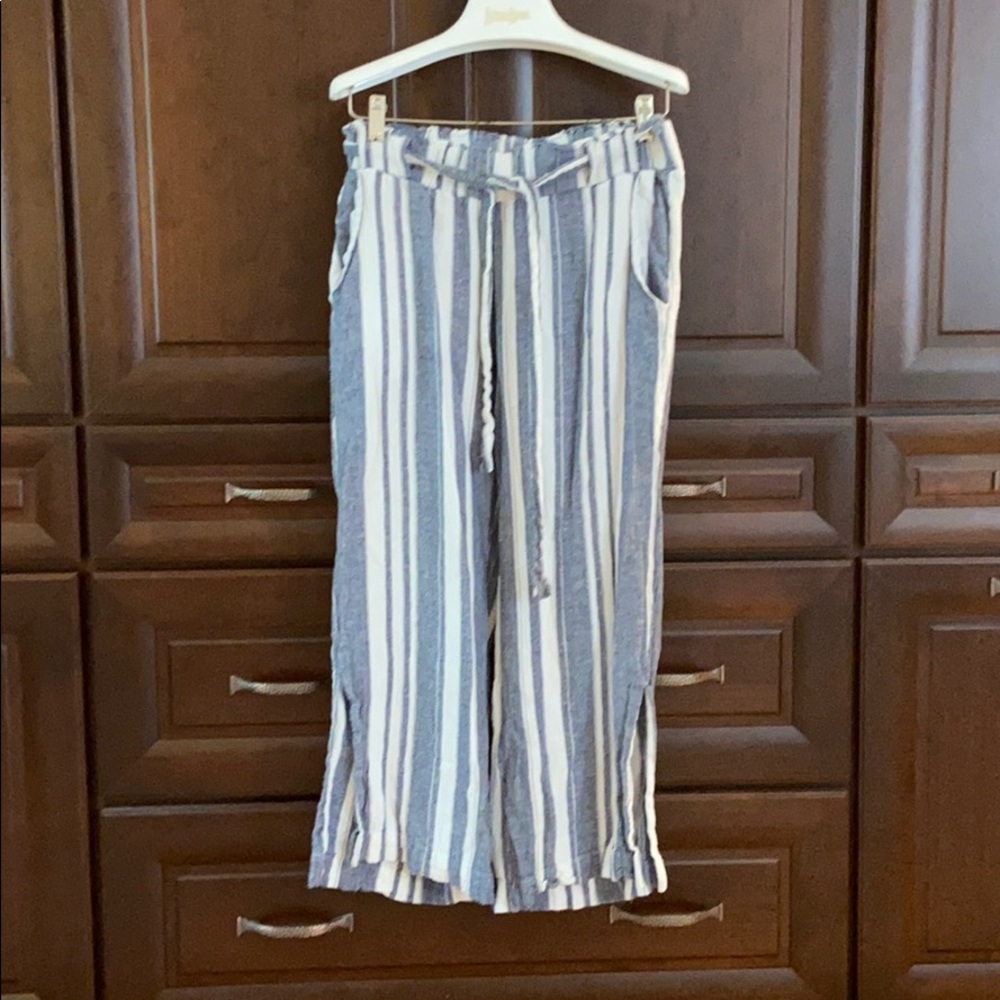 Flowy Capri Pants